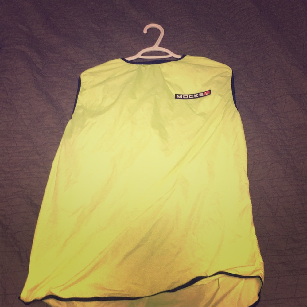 Paddling reflective neon vest